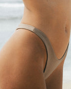 AVIOR BOTTOMS – TAUPE